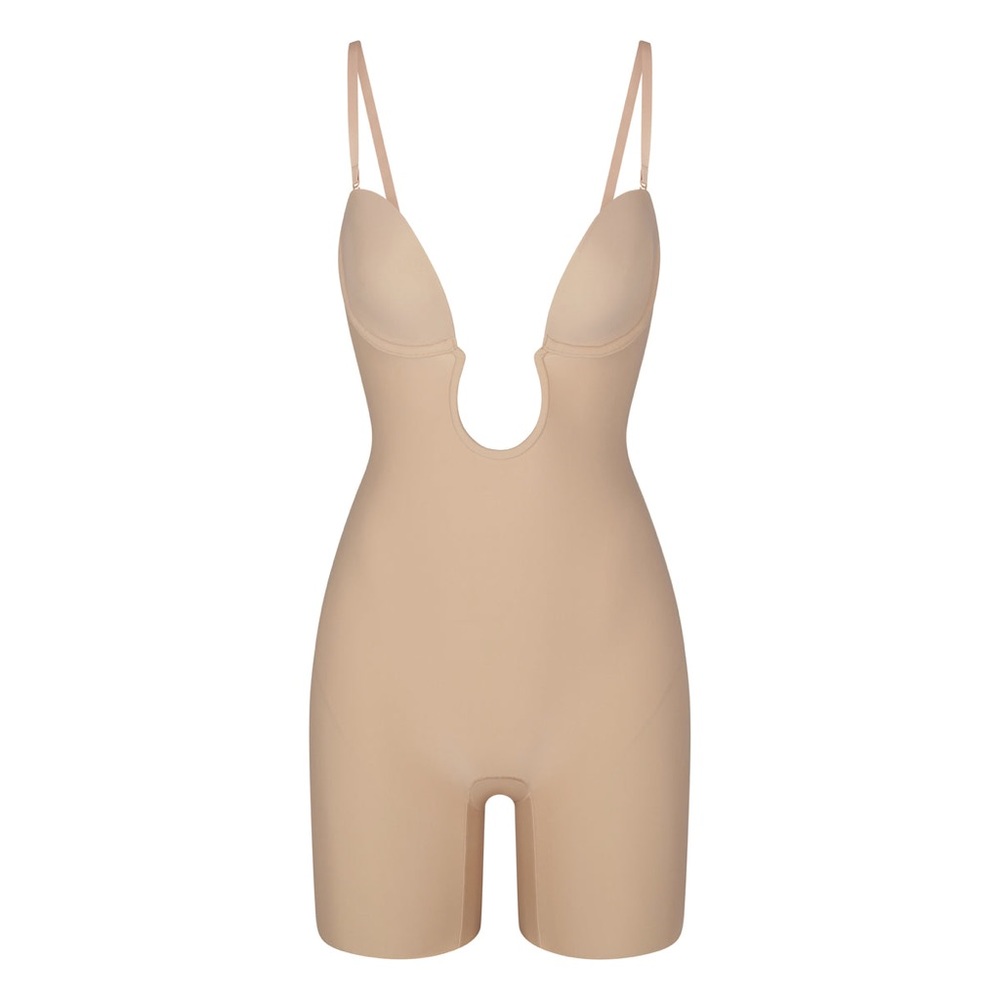 Skims Deep Plunge Shapewear NWT (Size S) MRSP$128